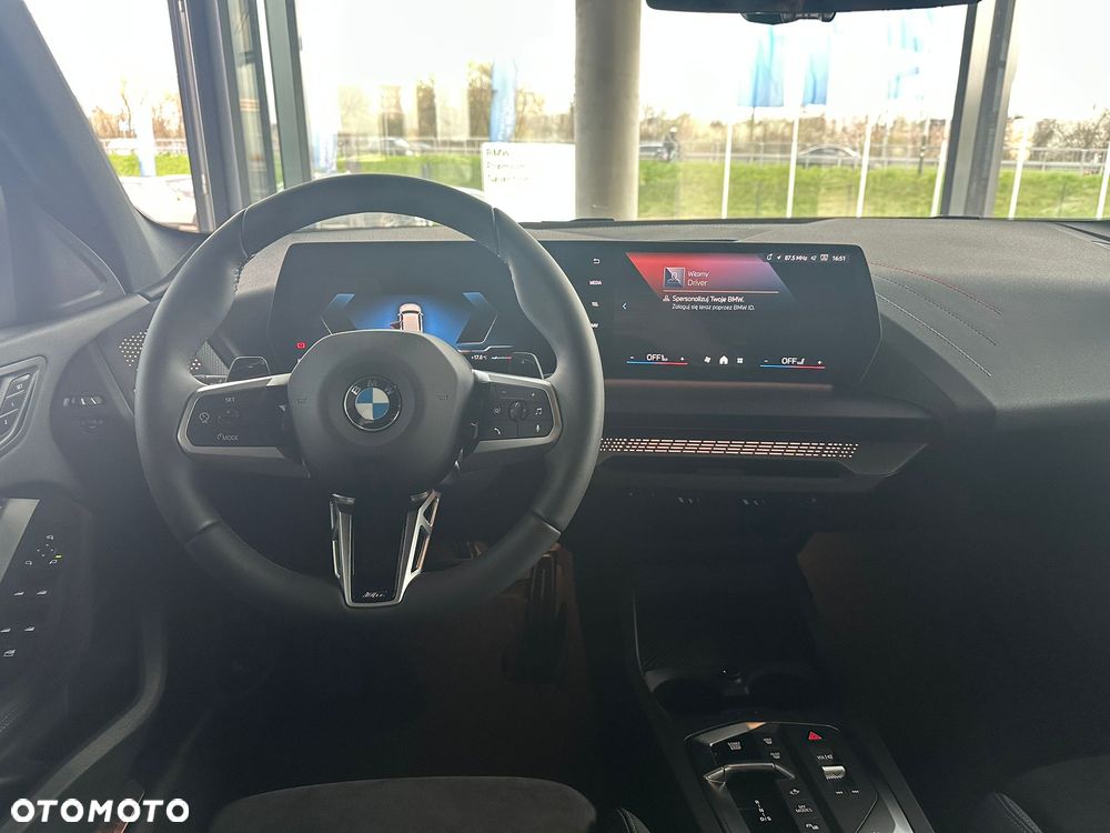 BMW Seria 1 123 mHEV xDrive - 16