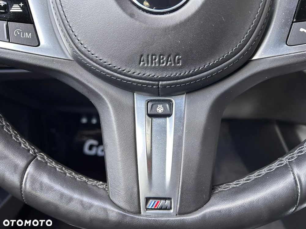 BMW Seria 3 320d xDrive M Sport sport - 26