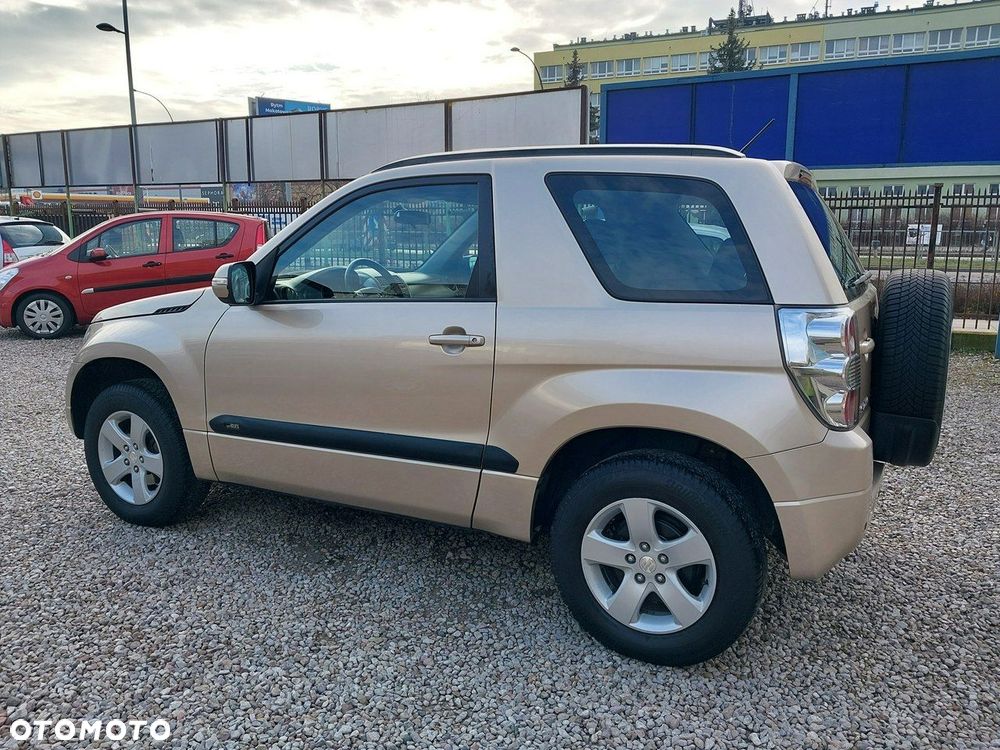 Suzuki Grand Vitara 1.6 Comfort - 3
