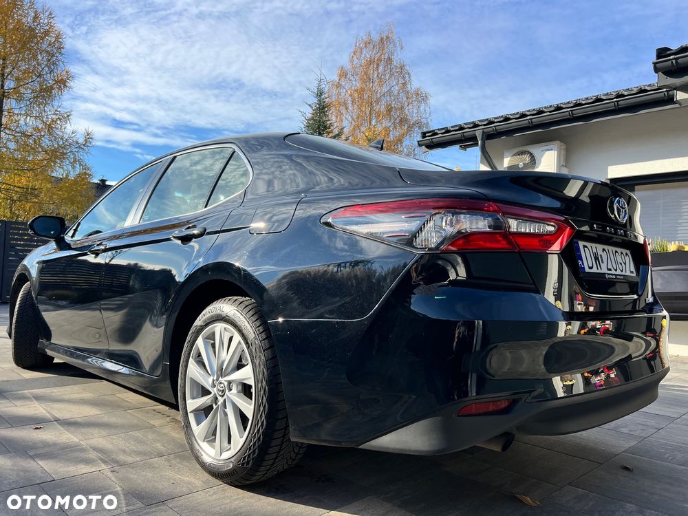 Toyota Camry 2.5 Hybrid Comfort CVT - 6