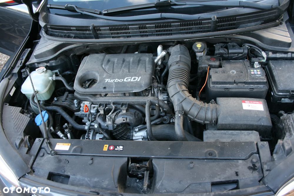 Kia Stonic - 24