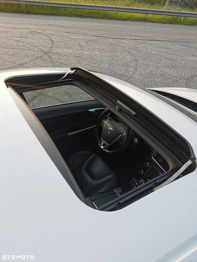 Volvo S60 T5 Geartronic RDesign - 21