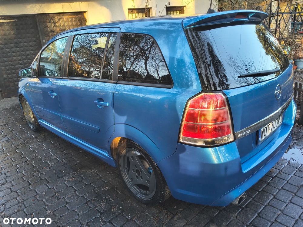 Opel Zafira - 5