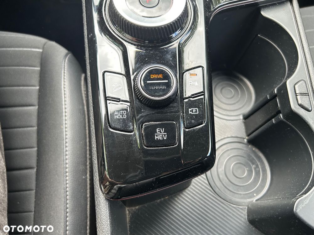 Kia Sportage 1.6 T-GDI PHEV Business Line 4WD - 27