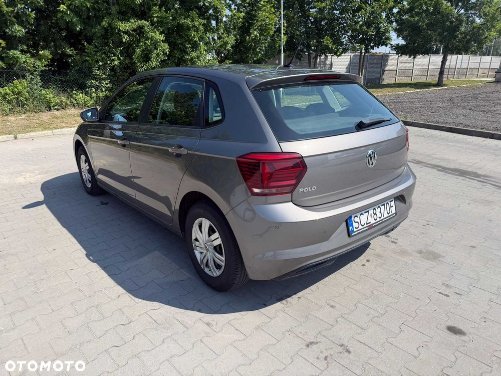 Volkswagen Polo - 2