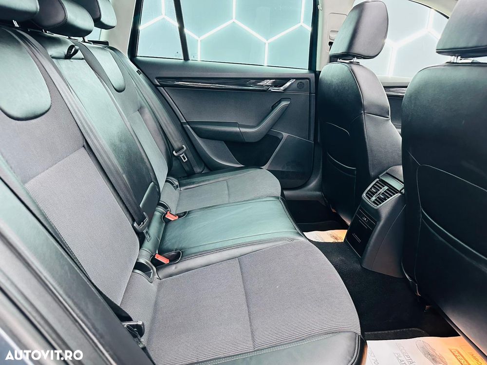 Skoda Octavia 1.6 TDI DSG Ambition - 8