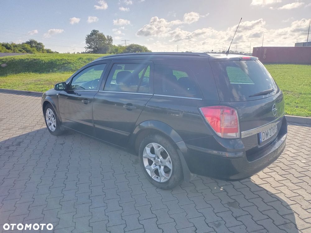 Opel Astra 1.8 Cosmo - 11