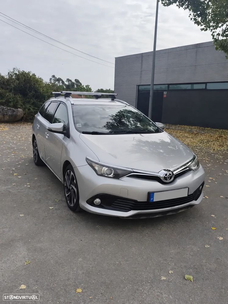 Toyota Auris Touring Sports 1.4 D-4D Comfort+Pack Sport - 1