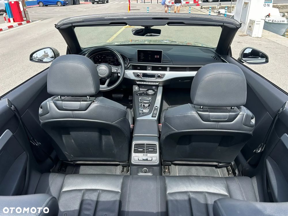 Audi A5 Cabrio 40 TDI S tronic - 11