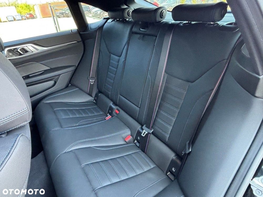 BMW Seria 4 M440i xDrive mHEV sport - 19