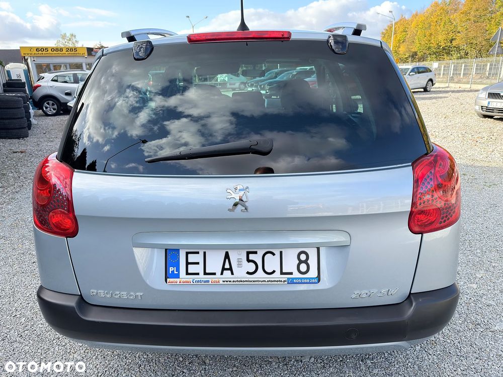 Peugeot 207 - 7