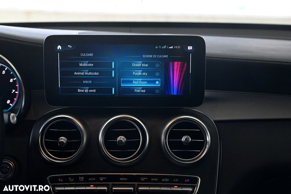 Mercedes-Benz GLC Coupe 300 4Matic 9G-TRONIC Exclusive - 33