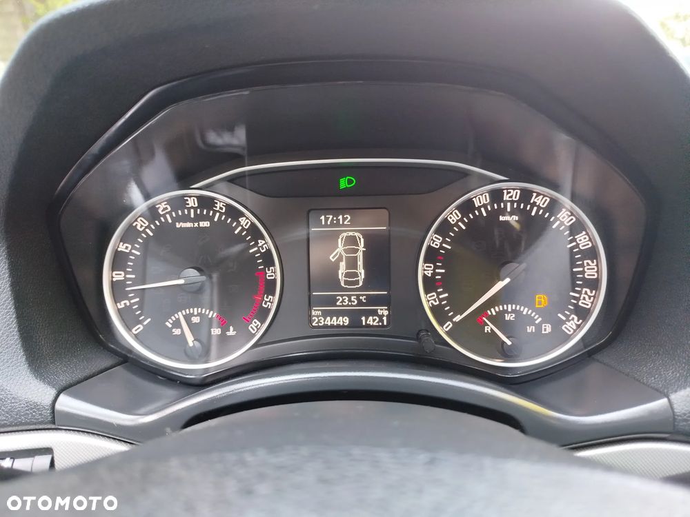 Skoda Octavia 1.6 TDI DPF FAMILY - 23