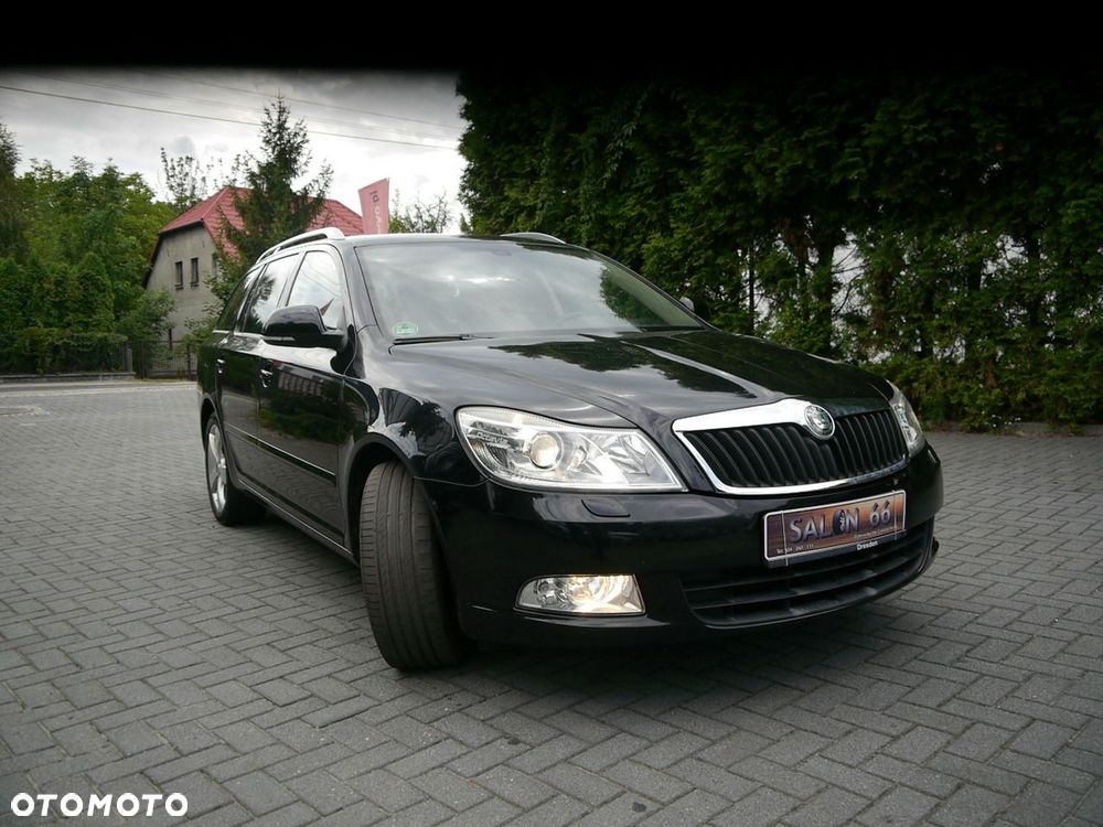 Skoda Octavia 1.8 TSI Laurin & Klement - 9
