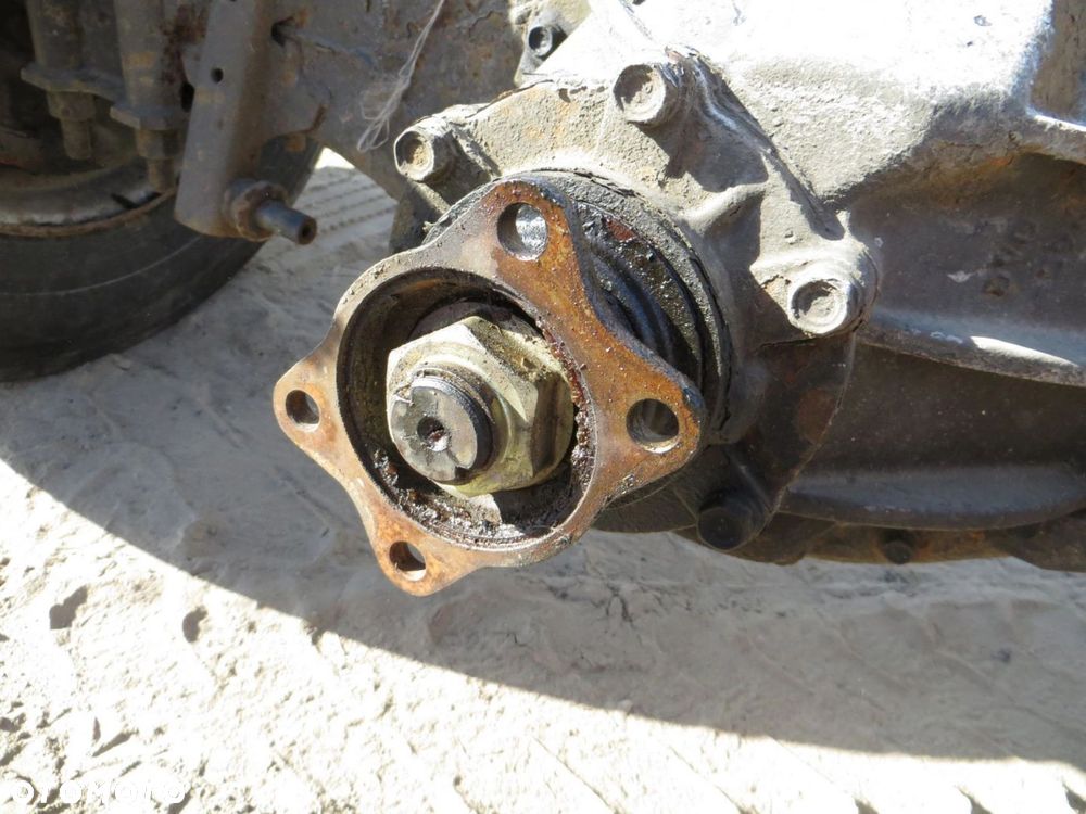 ISUZU NQR NPR 5.2 MOST TYŁ TYLNY BLIŻNIAK 60227 - 6