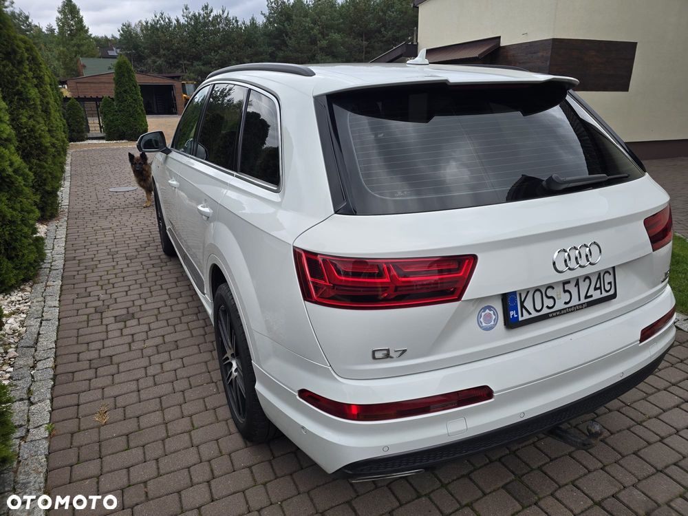 Audi Q7 - 3