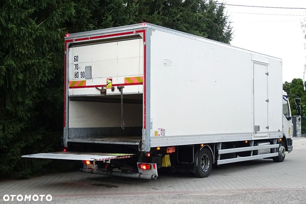 DAF LF 220 Euro 6 kontener 18p winda sprowadzony książka - 9