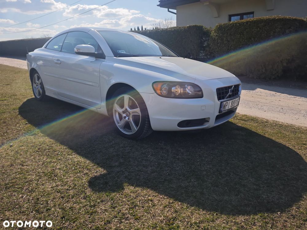 Volvo C70 2.0D Momentum - 12