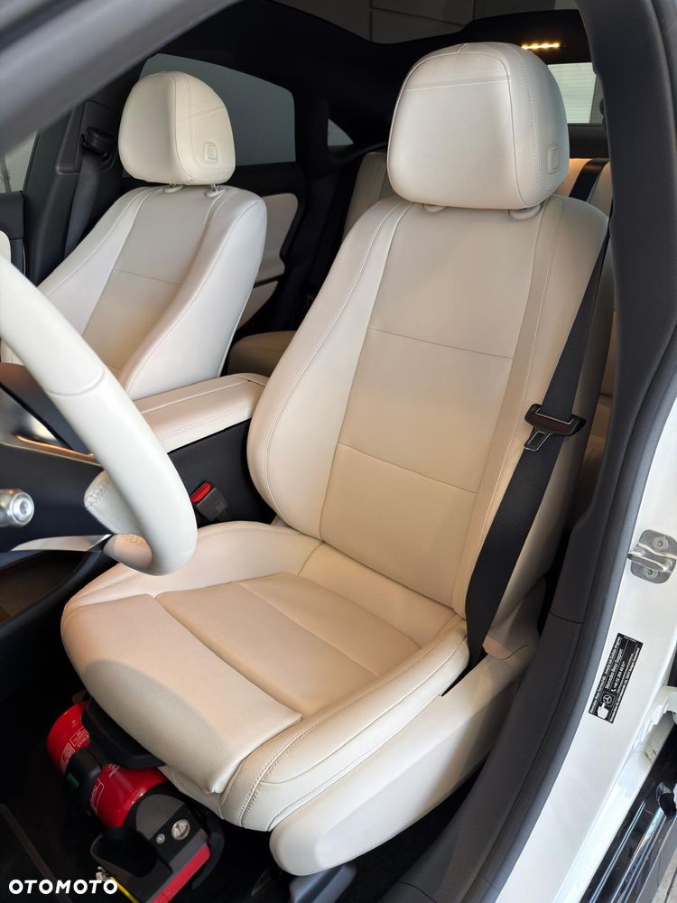 Mercedes-Benz CLA 200 mHEV 8G-DCT - 18