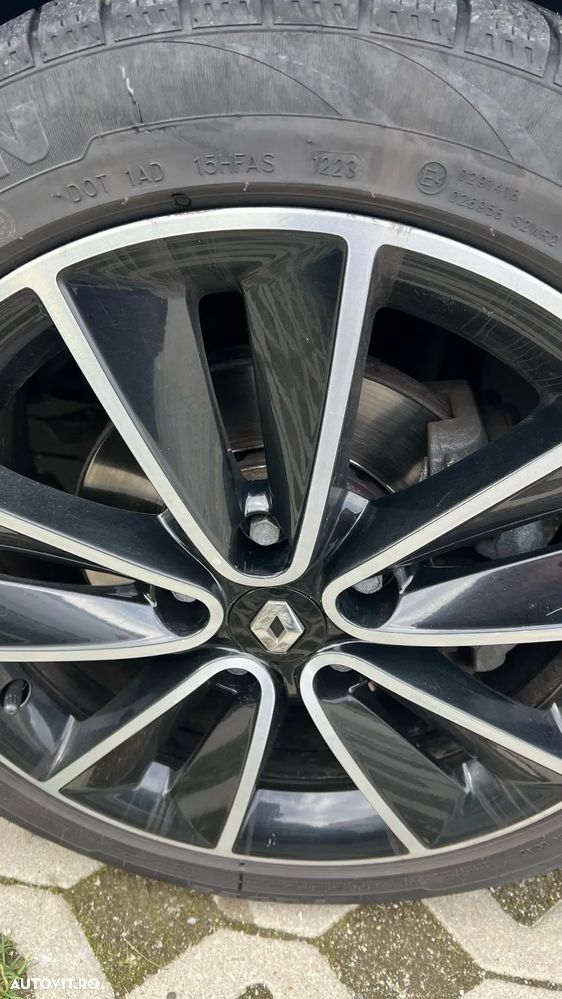 Renault Megane ENERGY dCi 110 Start & Stop Bose Edition - 16