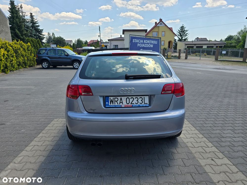 Audi A3 Sportback 2.0 TDI DPF Attraction - 16