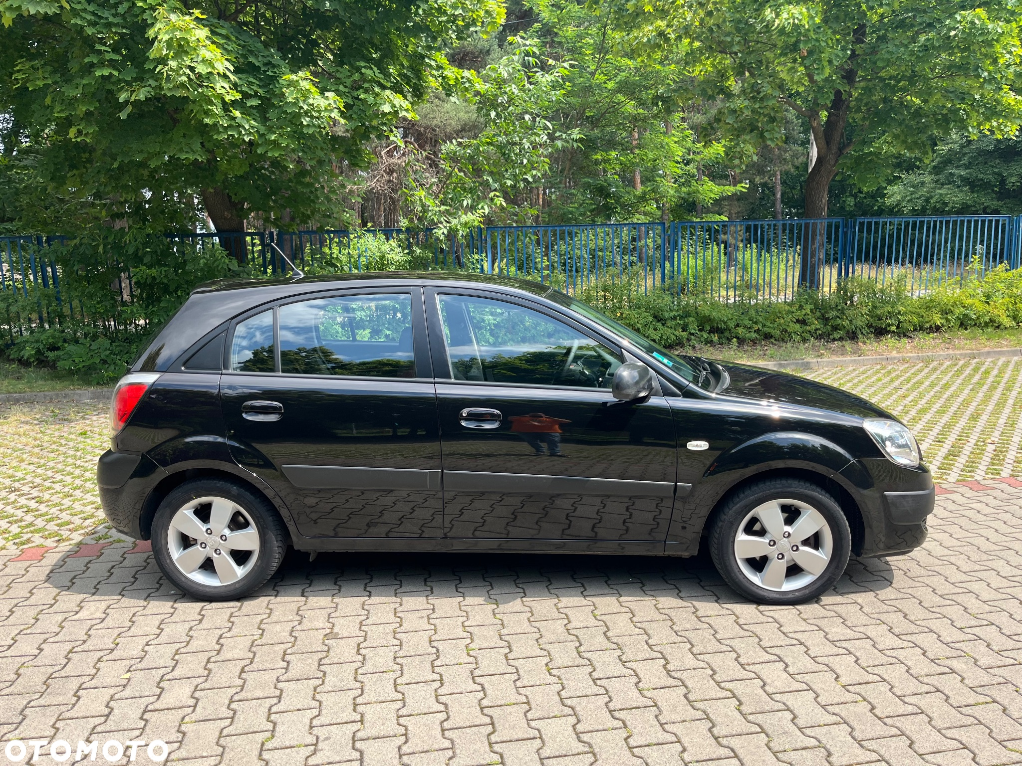 Kia Rio - 9