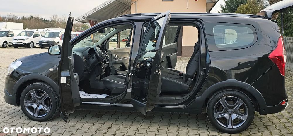 Dacia Lodgy TCe 115 Stepway - 3