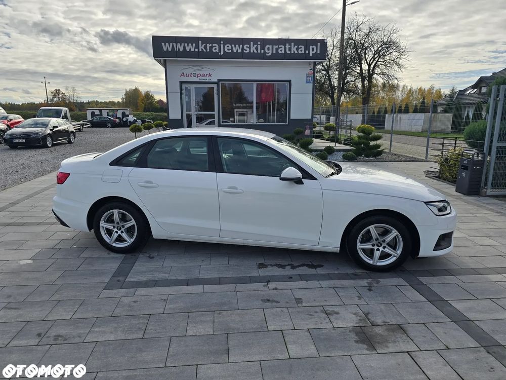 Audi A4 Limousine - 30