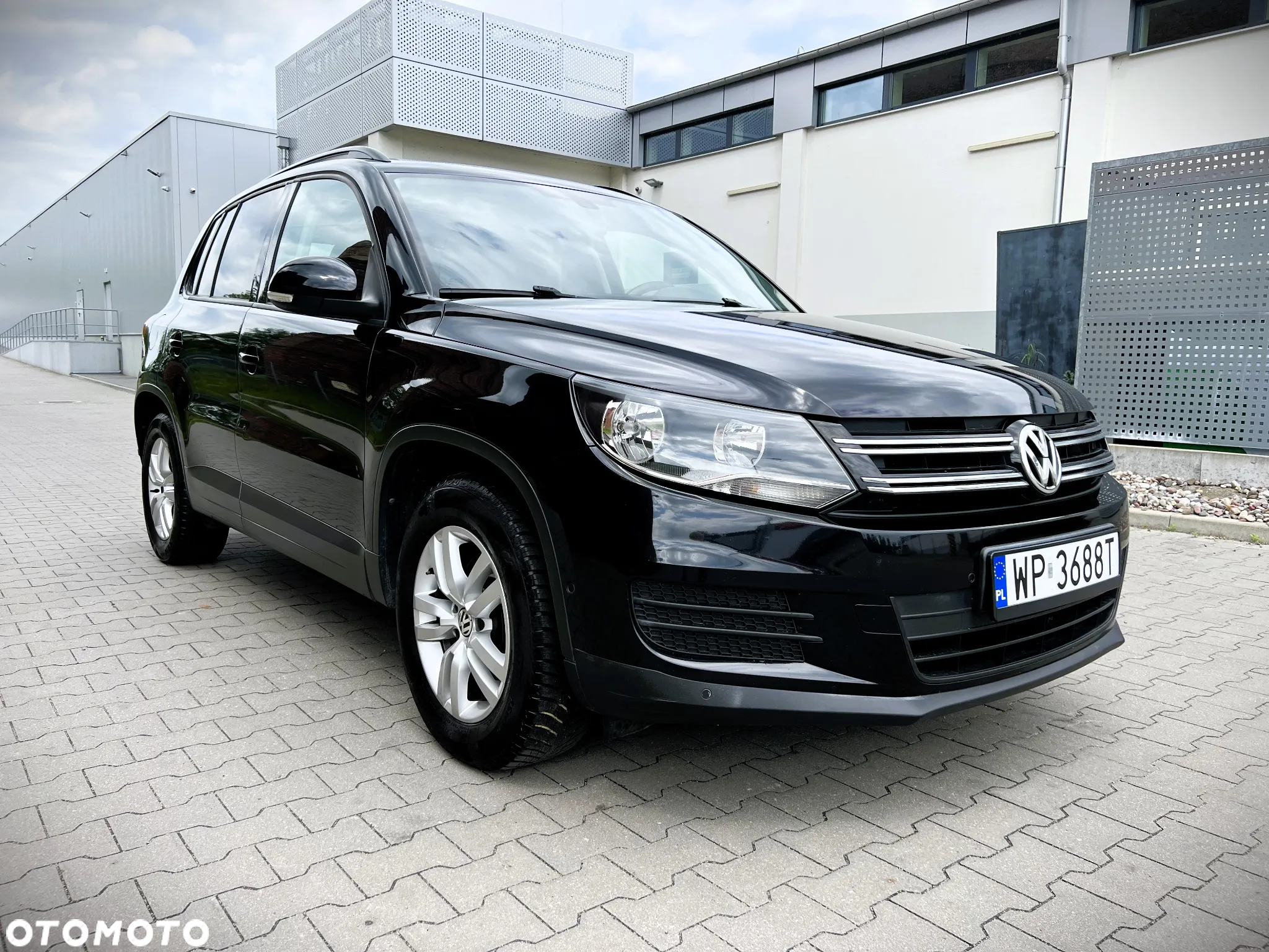 Volkswagen Tiguan - 8