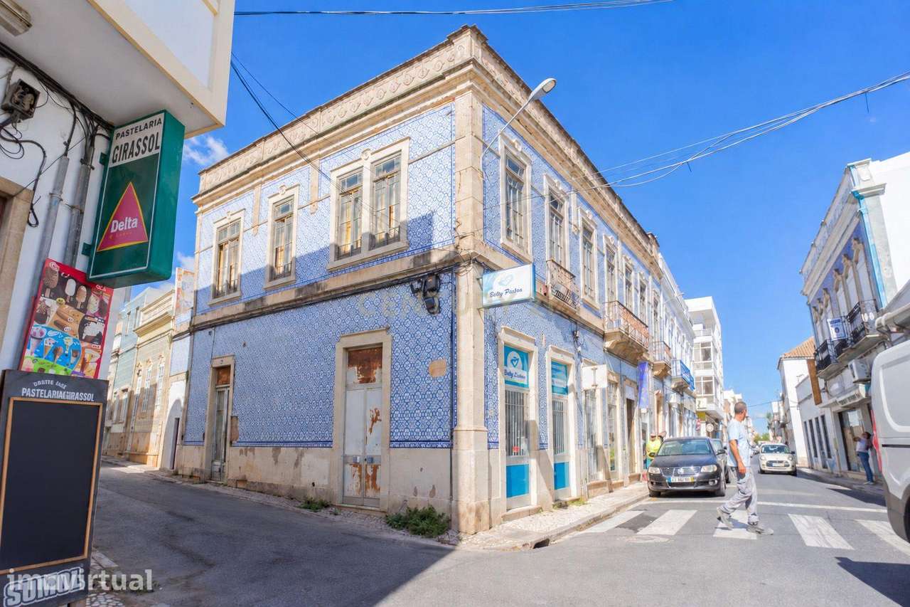 Prédio histórico para Recuperação em Olhão. - Grande imagem: 2/41