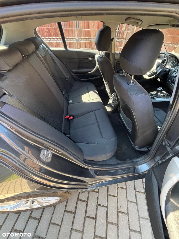 BMW Seria 1 116i - 14