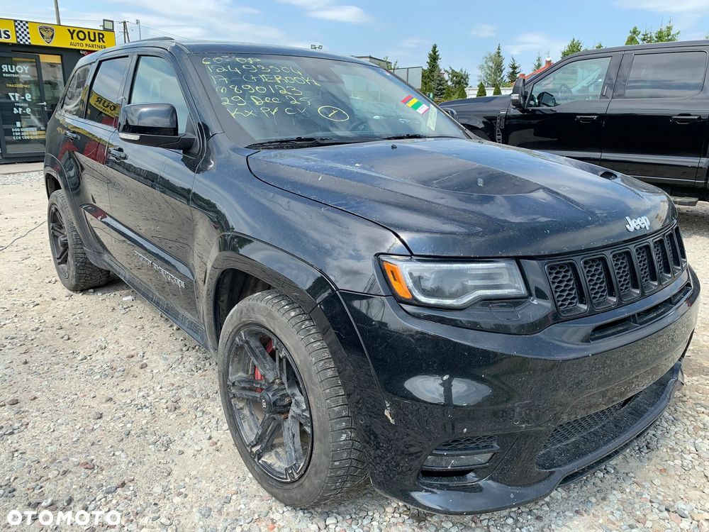 Jeep Grand Cherokee SRT - 4