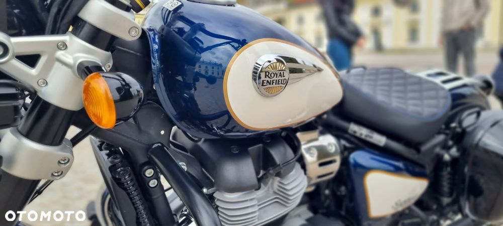 Royal Enfield Super Meteor - 11