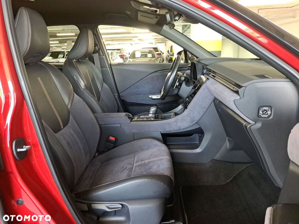 Lexus LBX 1.5 Hybrid Cool - 16