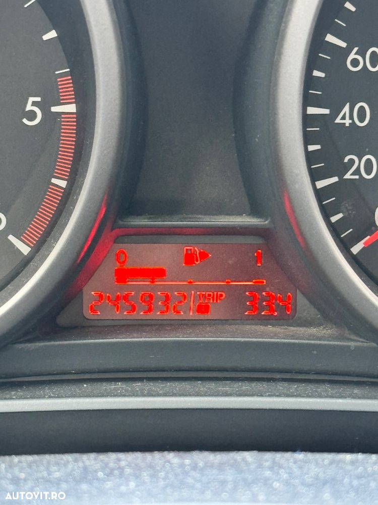 Mazda 3 - 10