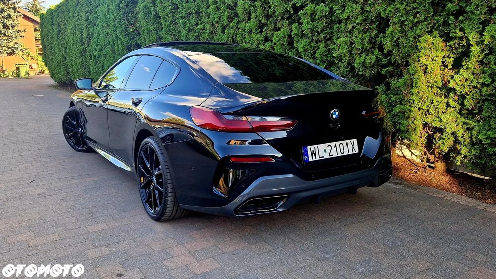 BMW Seria 8 - 18