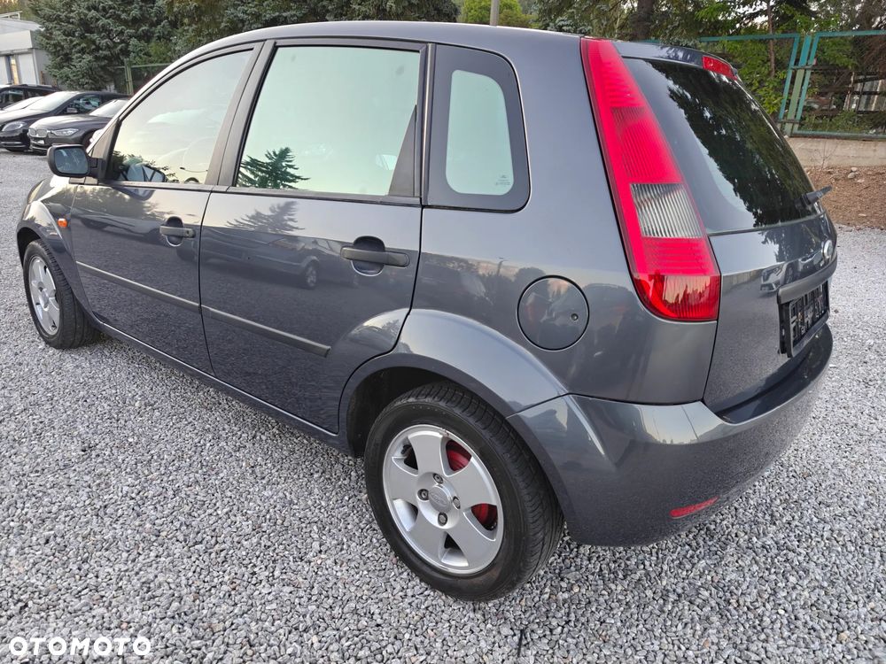 Ford Fiesta - 4