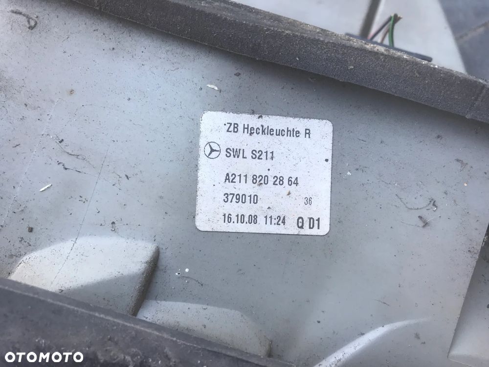 Mercedes E-Klasa W211 06-08 Lift Lampa Prawa Lewa Kombi w klapę. - 2