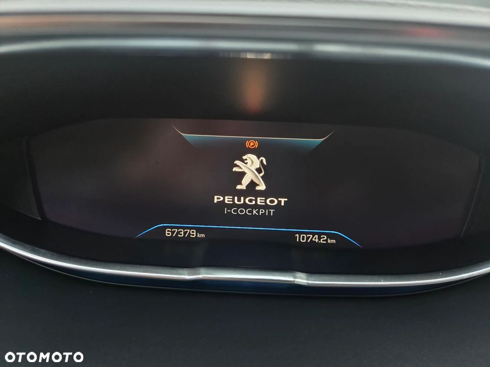 Peugeot 3008 1.2 PureTech Allure Pack S&S EAT8 - 11