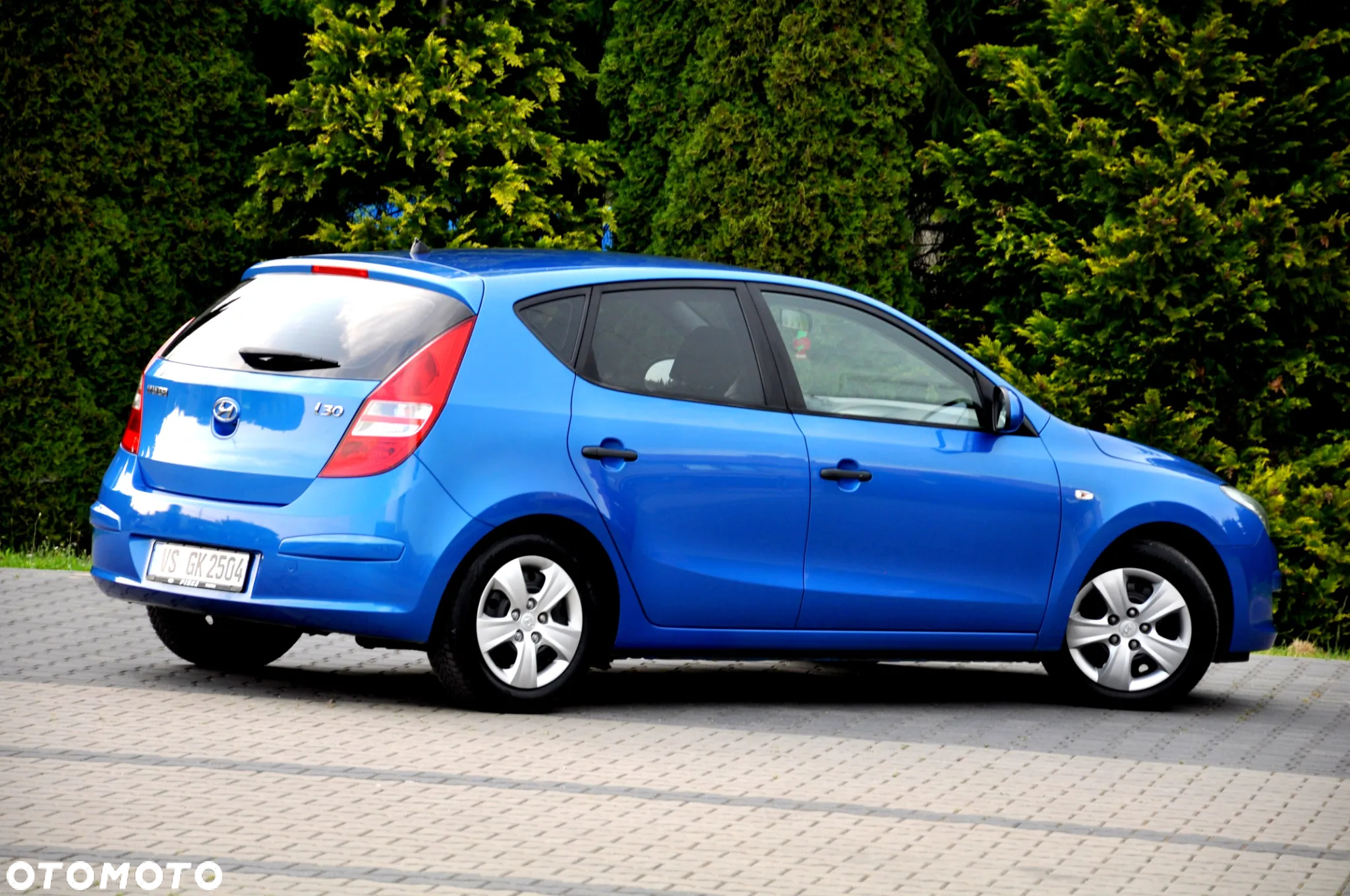 Hyundai i30 1.4 Base + - 13