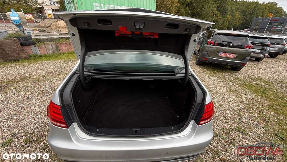 Mercedes-Benz Klasa E 250 BlueTEC 4-Matic Avantgarde - 25