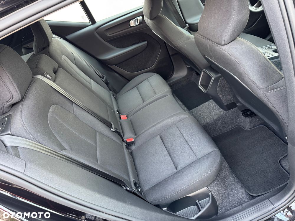 Volvo XC 40 T3 Inscription - 23