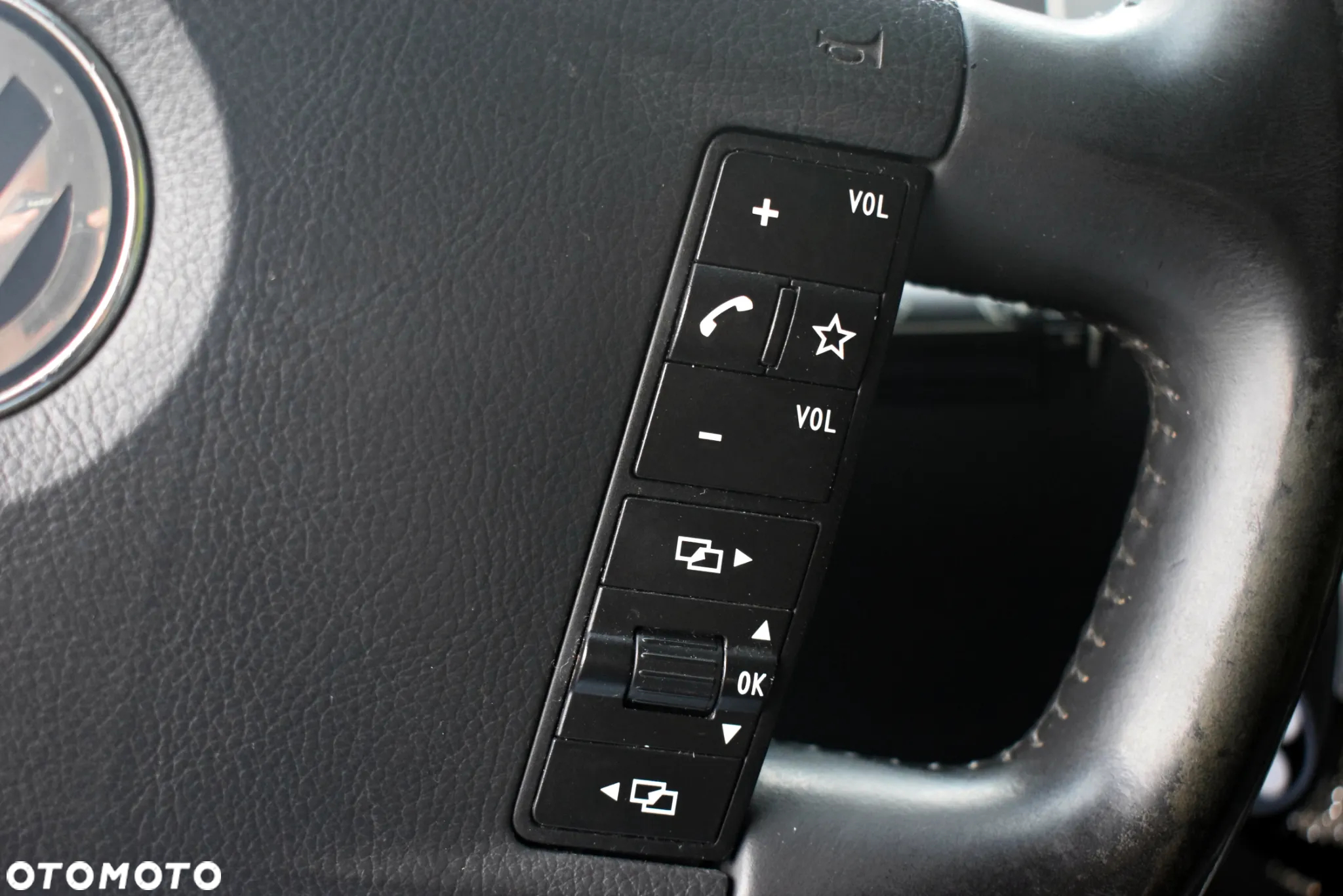 Volkswagen Touareg - 26