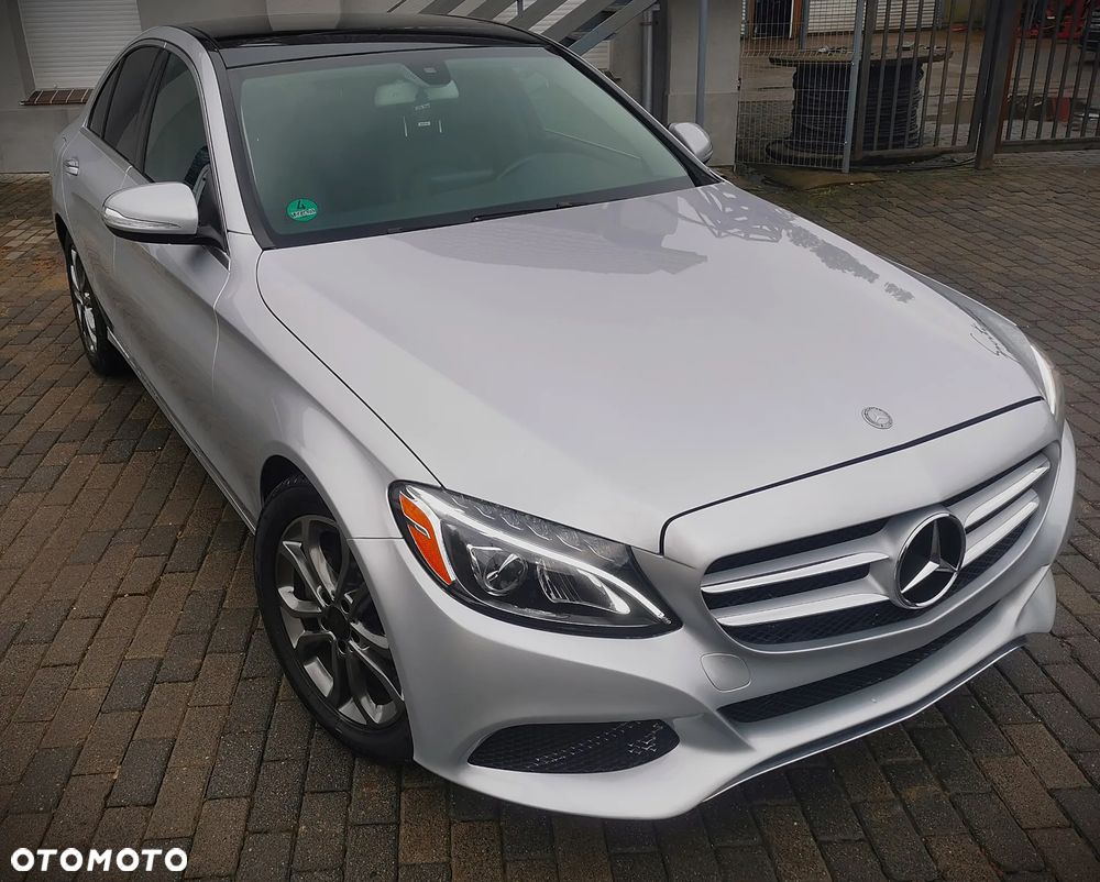 Mercedes-Benz Klasa C 300 7G-TRONIC - 4
