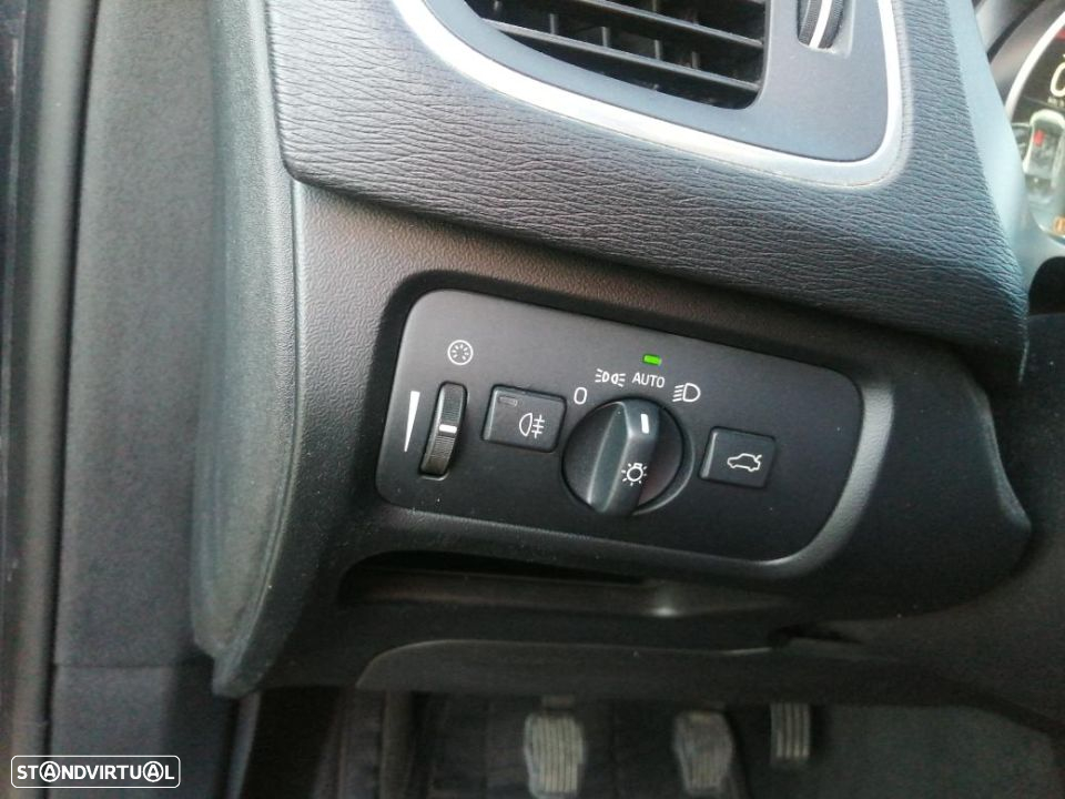 Volvo V40 2.0 D4 Summum - 12