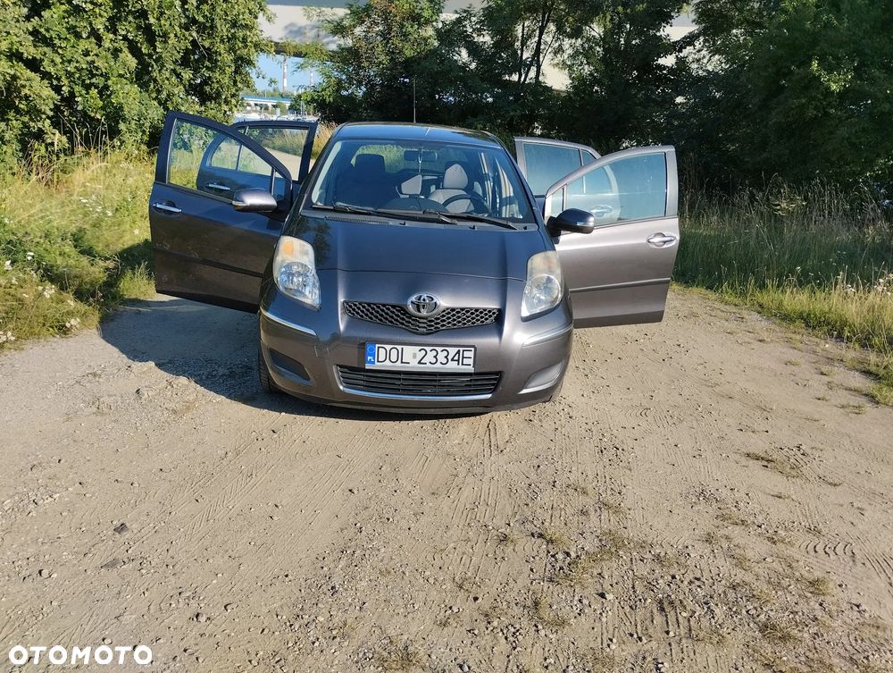 Toyota Yaris 1.33 VVT-i Sol - 8