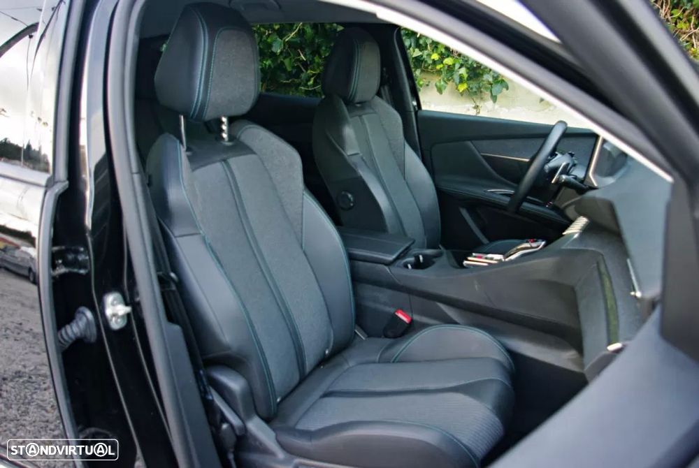 Peugeot 3008 1.6 Hybrid Allure Pack e-EAT8 - 20