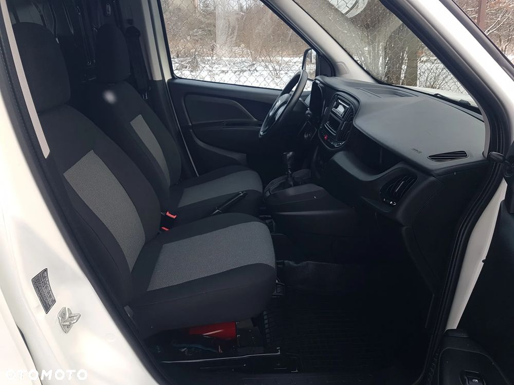 Fiat DOBLO MAXI L2H1 DŁUGI KLIMA BLASZAK VAN FURGON KRAJOWY 6-BIEGÓW MANUAL - 22