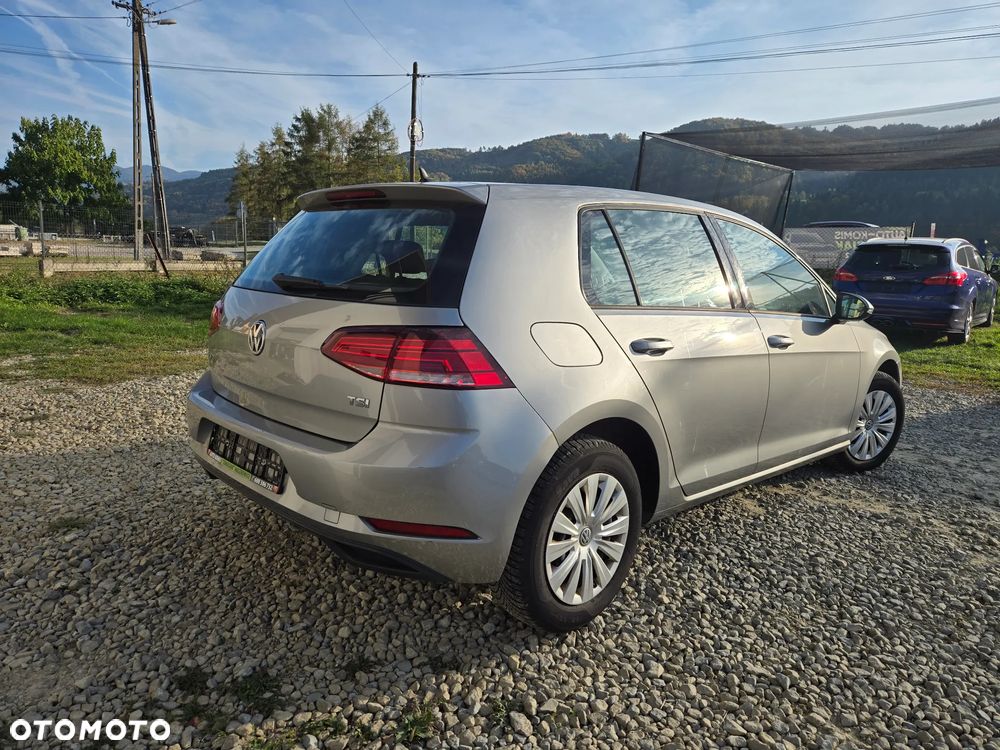 Volkswagen Golf 1.0 TSI BMT Trendline - 4