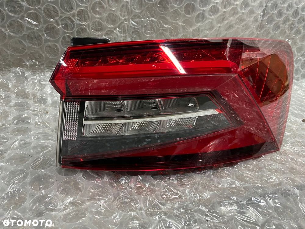LAMPA TYŁ PRAWA LED SKODA KODIAQ 565945208A - 2